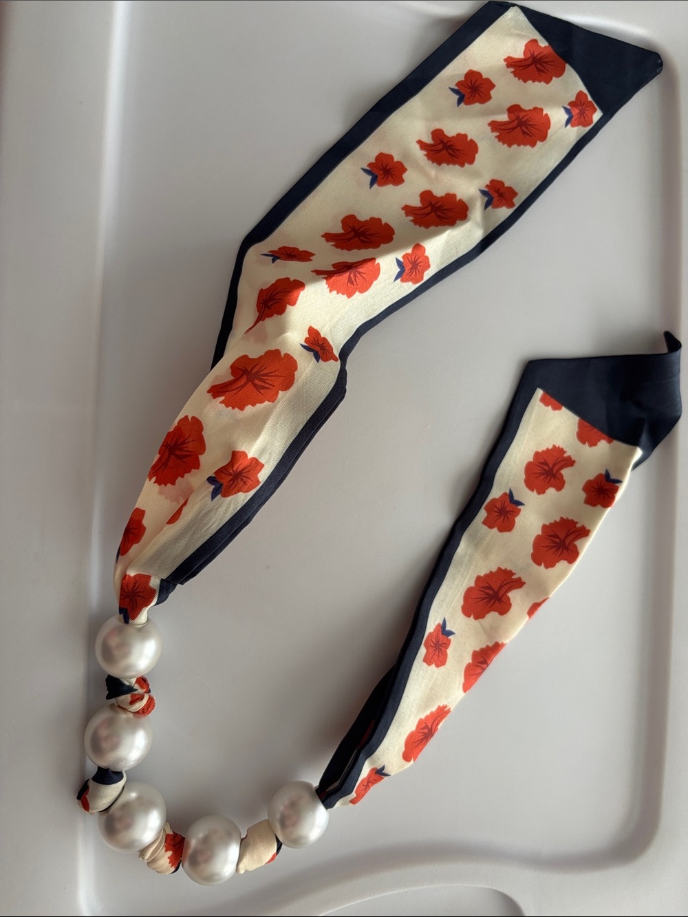 Fashion Jewelry Cream Floral Scarf Necklace with Red Flowers and Navy Trim